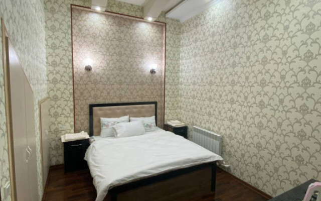 Ayusha home Guest House