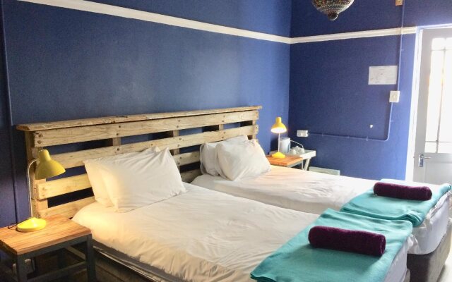Wish U Were Here Lodge - Hostel