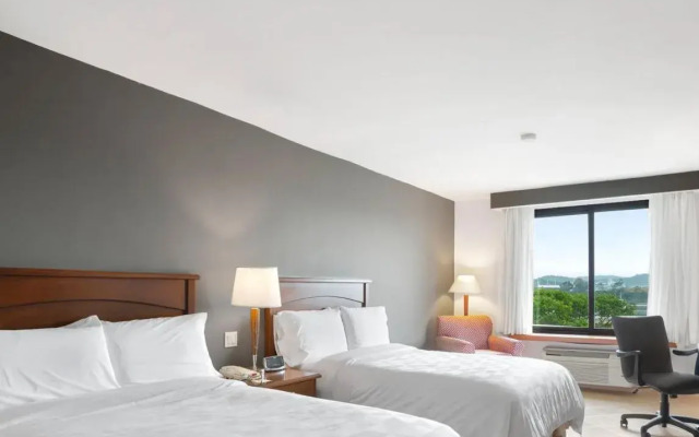 Holiday Inn Panama Canal by IHG