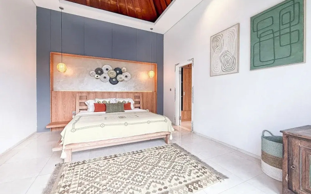Villa St Calyx by DVH Luxe Retreats 3BR