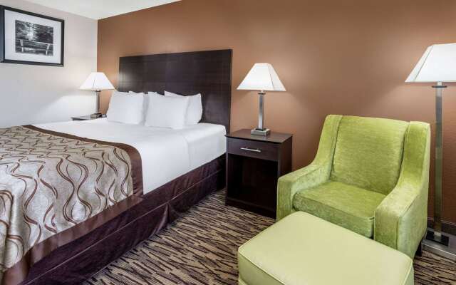 Baymont by Wyndham Beloit