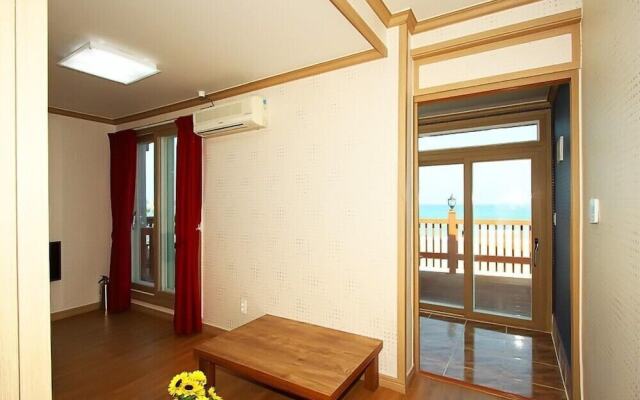 Wolpo Donghae Pension