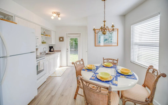 Cozy & Bright Naples Abode w/ Community Amenities!