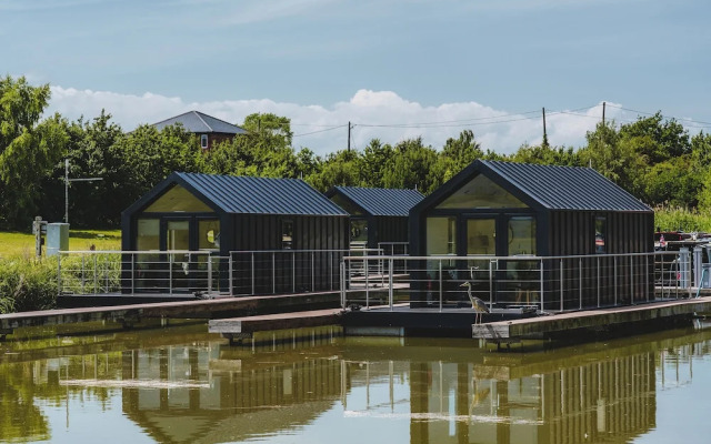 Tattenhall Marina