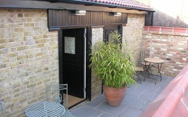Frasers Guest House