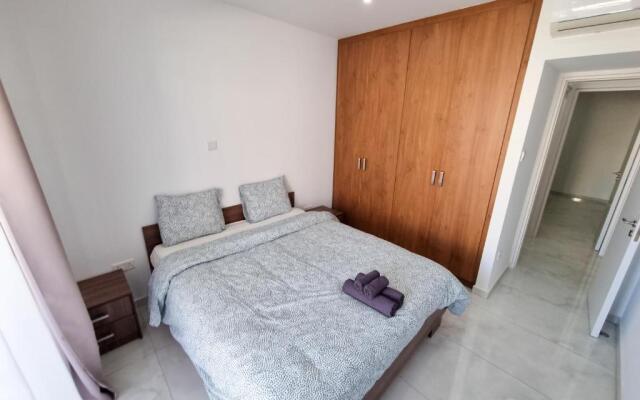 Sea Bay Apartment