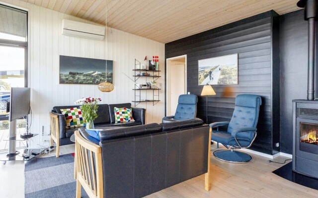 Simplistic Holiday Home in LÃ¸gstrup near Sea