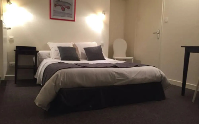 Acacias Apparts Hotel