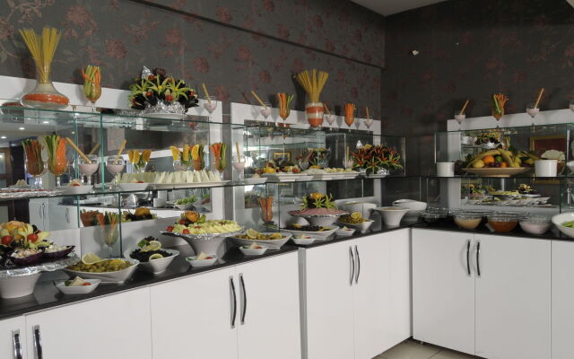 Bahira Suite Hotel