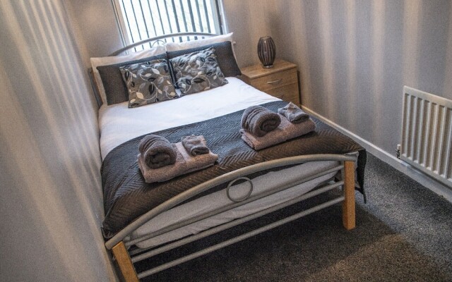 Pullman House Serviced Apartments