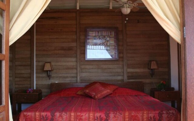 Statia Lodge