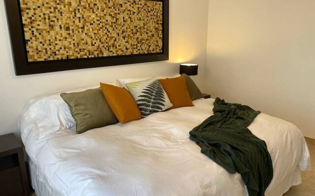 Vive Como en tu Casa Frente a Antea Vigilancia 24H