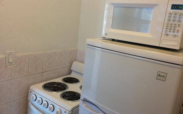 Hollywood Beach Blue Wave