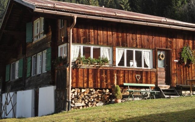 Chalet Aelpli Bed and Breakfast
