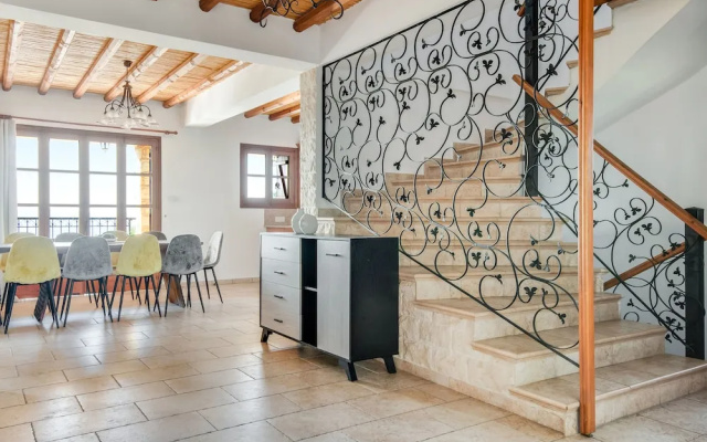 Sanders View - Dreamy 7-bdr Villa With Pool