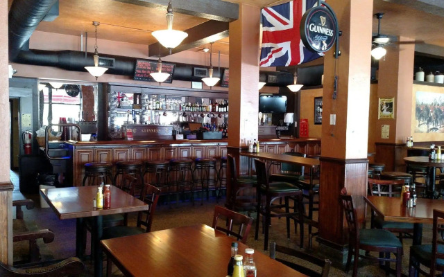 Ye Old English Inn