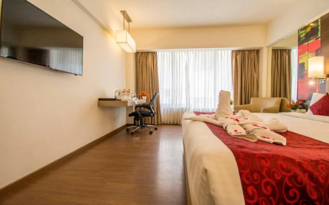 V Hotel