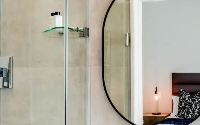 Private Pool Tranquility at Ocean Penthouse Retreat