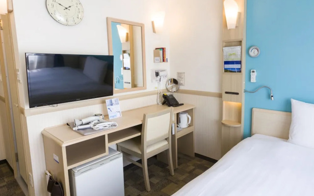 Toyoko Inn Tsukuba Express Nagareyama-Otakanomori Ekimae