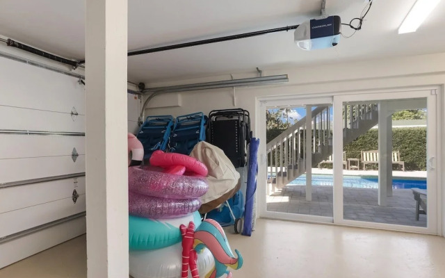 Surf Riders 4 Bedroom Home