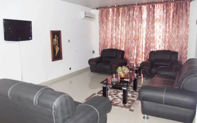 Mg Way Hotel