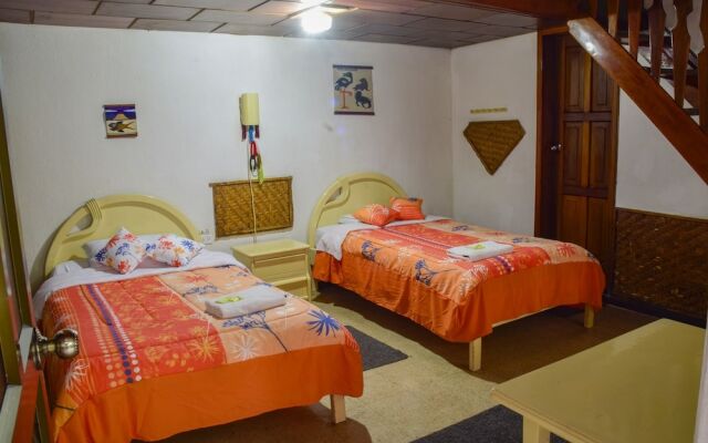 Hostal Santa Cruz Backpackers
