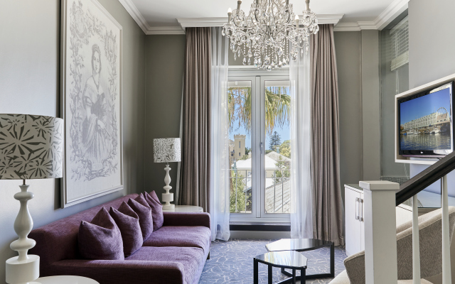 Queen Victoria Hotel