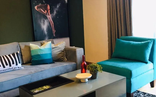 The Green Luxury Apartment