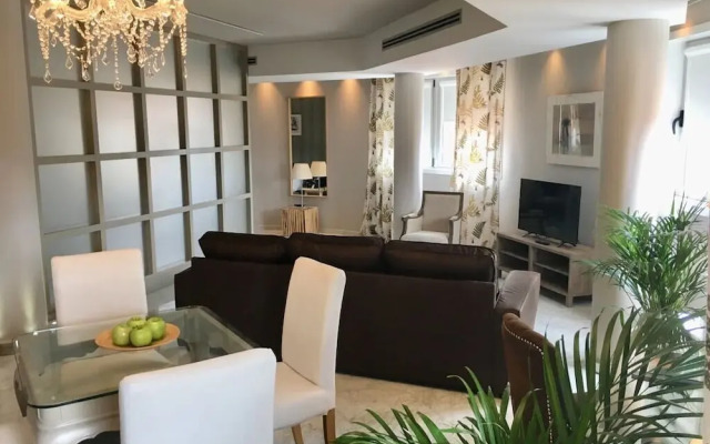 M Hotel