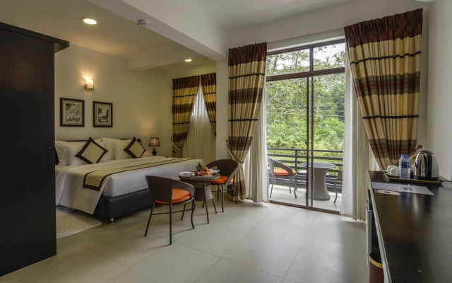 Capital O 404 Lagone Resort