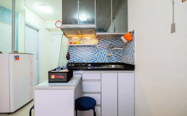 Comfort 2BR with Pool View Green Pramuka City Apartment