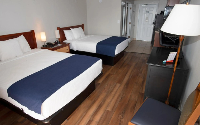 Aqua Beach Inn