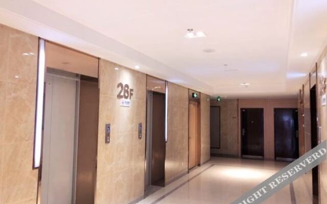 Baiya Light Luxury Holiday Apartment (Yangzhou Railway Station Jinghuacheng Branch)