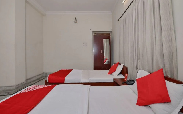 OYO 2864 Guest Accomodation