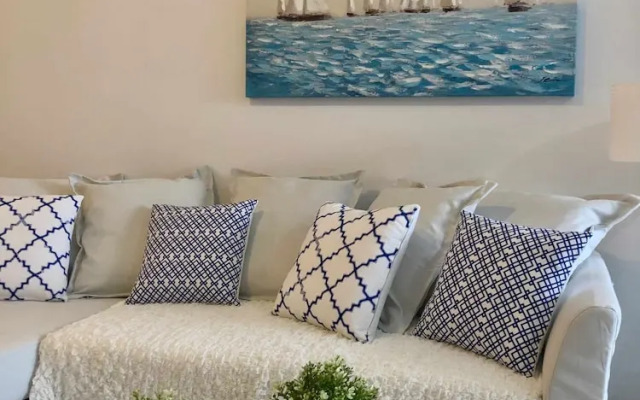 Zennova 35 Kallithea Blue Paradise