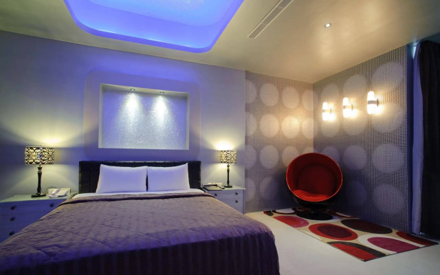 Zhen 13 Villa Motel