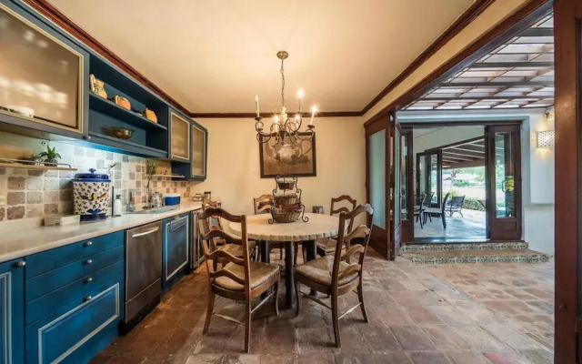 Wonderful 5BR Villa w Jacuzzi at Ingenio