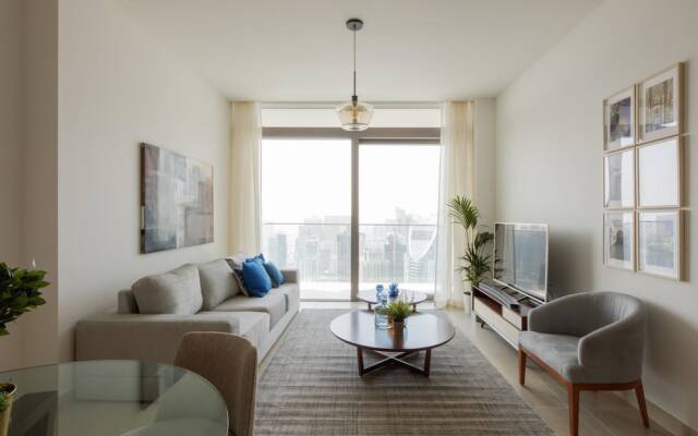 Fantastay Marina Gate Tower