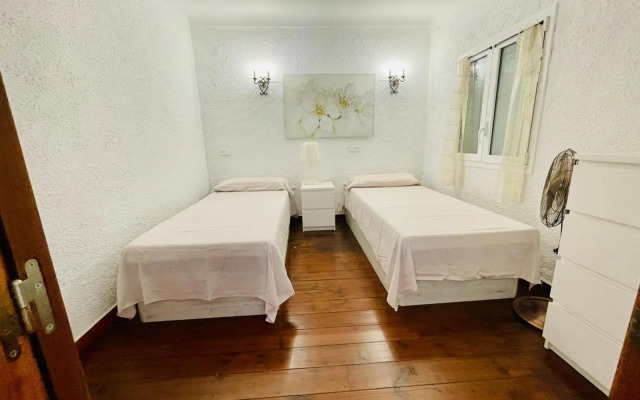 Impresionantes vistas del mar en Roses, Canyelles