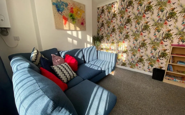 Spacious 3-bed House in Darlington