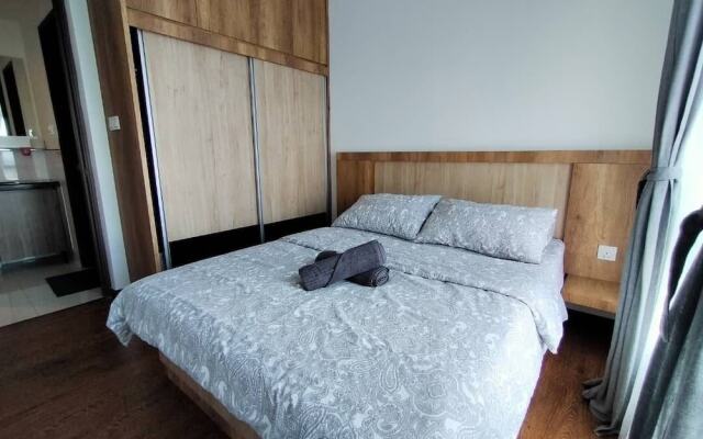 Central Park JB City Sweet Stay