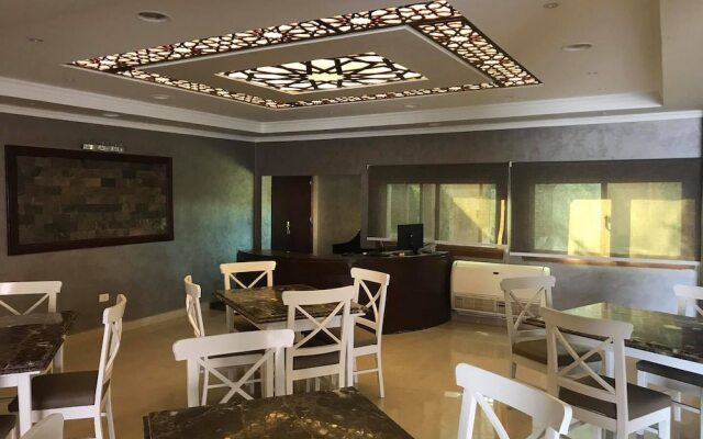 Grand Plaza Hotel
