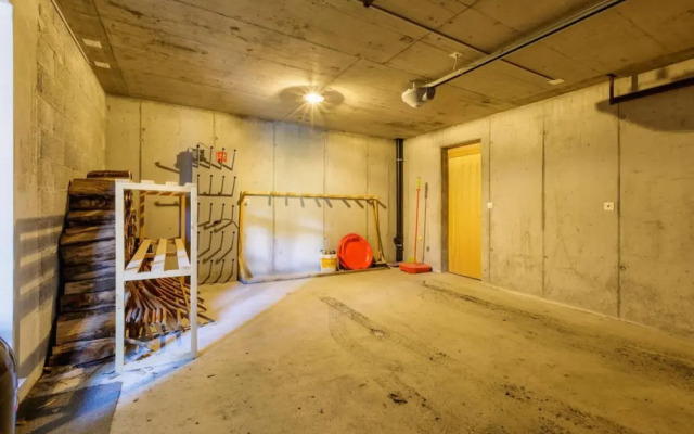 Luxury 10 pax Chalet With Incredible Views Garage