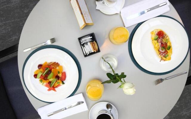 Recoleta Grand, a Tribute Portfolio Hotel