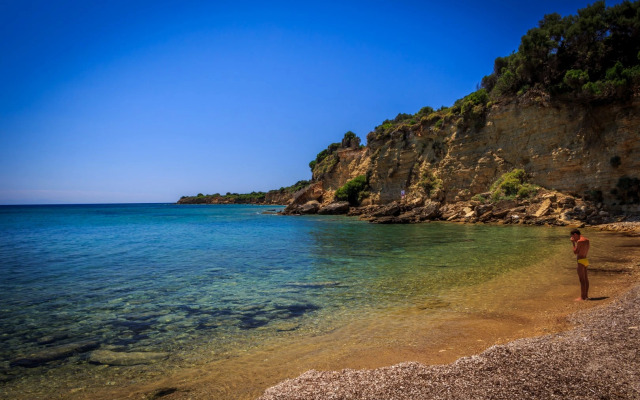 Porto Gerakas Villas & Apartments