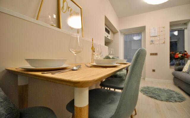 Krane Apartments Sas