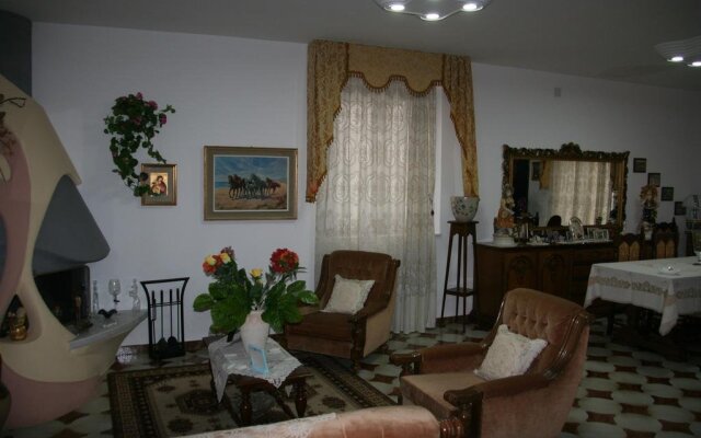 Montesole Holiday