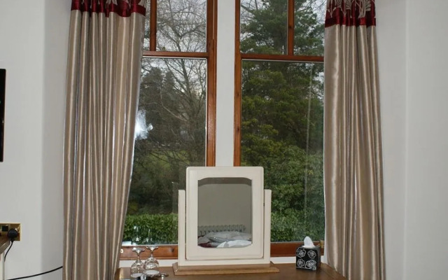 No.4 Guest House