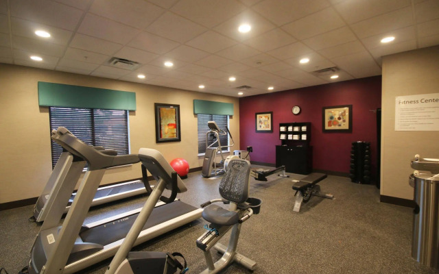 Holiday Inn Express & Suites Charlotte North by IHG