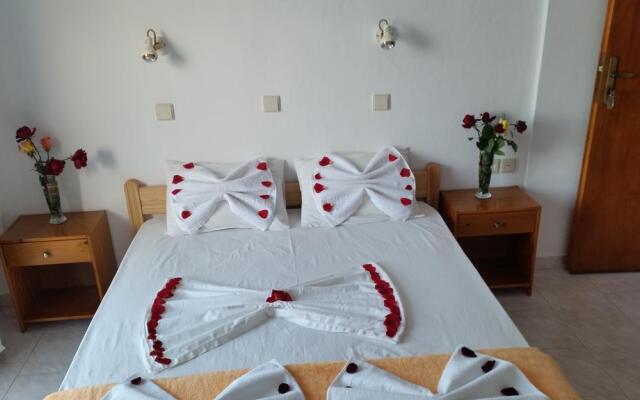 Tarra Hotel
